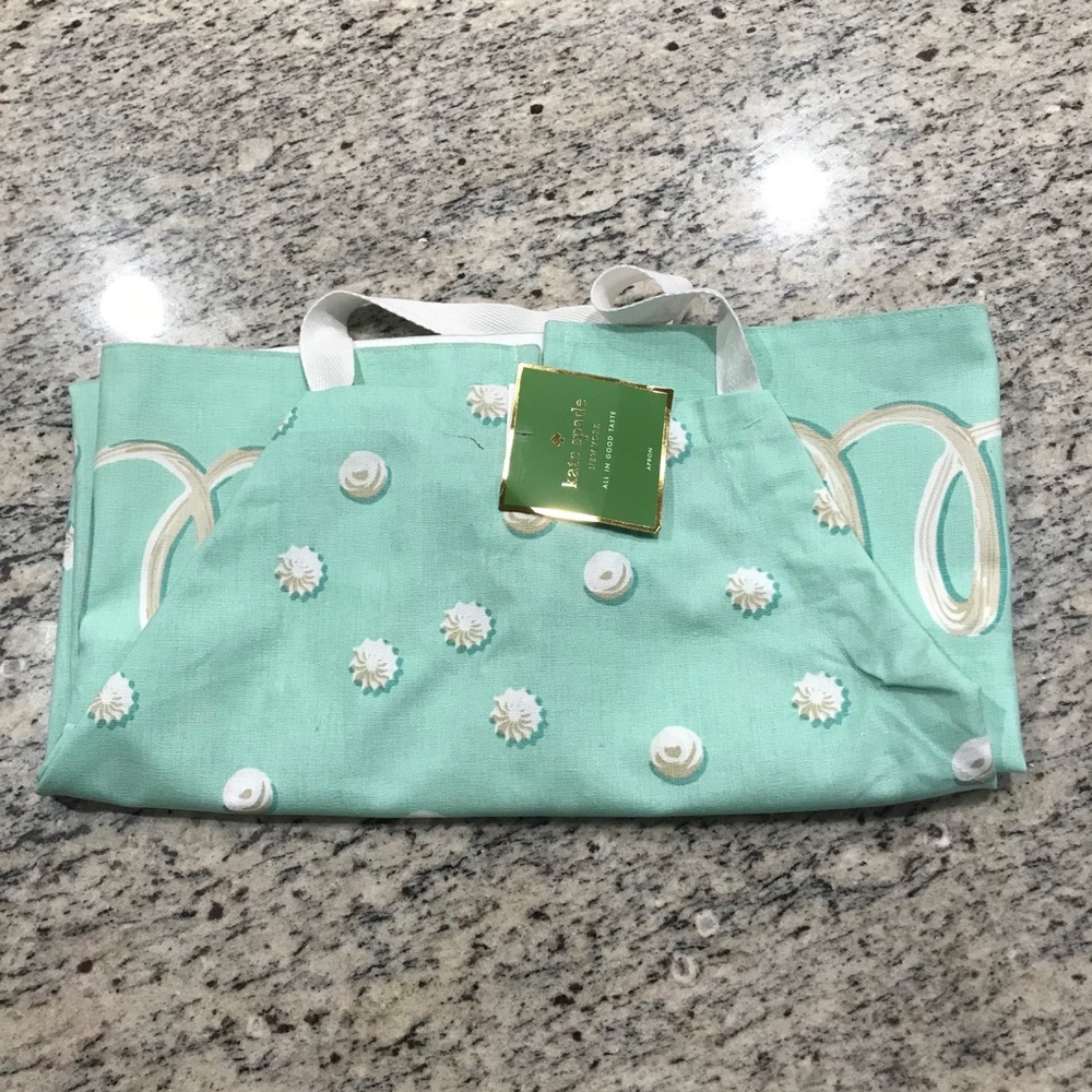 Kate Spade Apron with Measurements - Picture 5 of 7